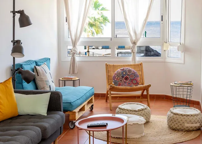 Artistic Beachfront Apartment