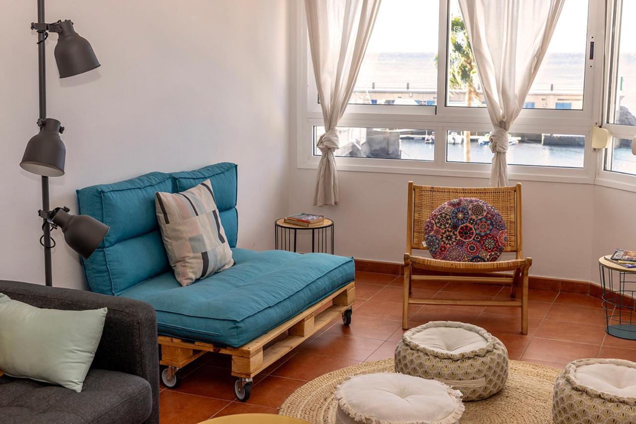 Apartment Artistic Beachfront