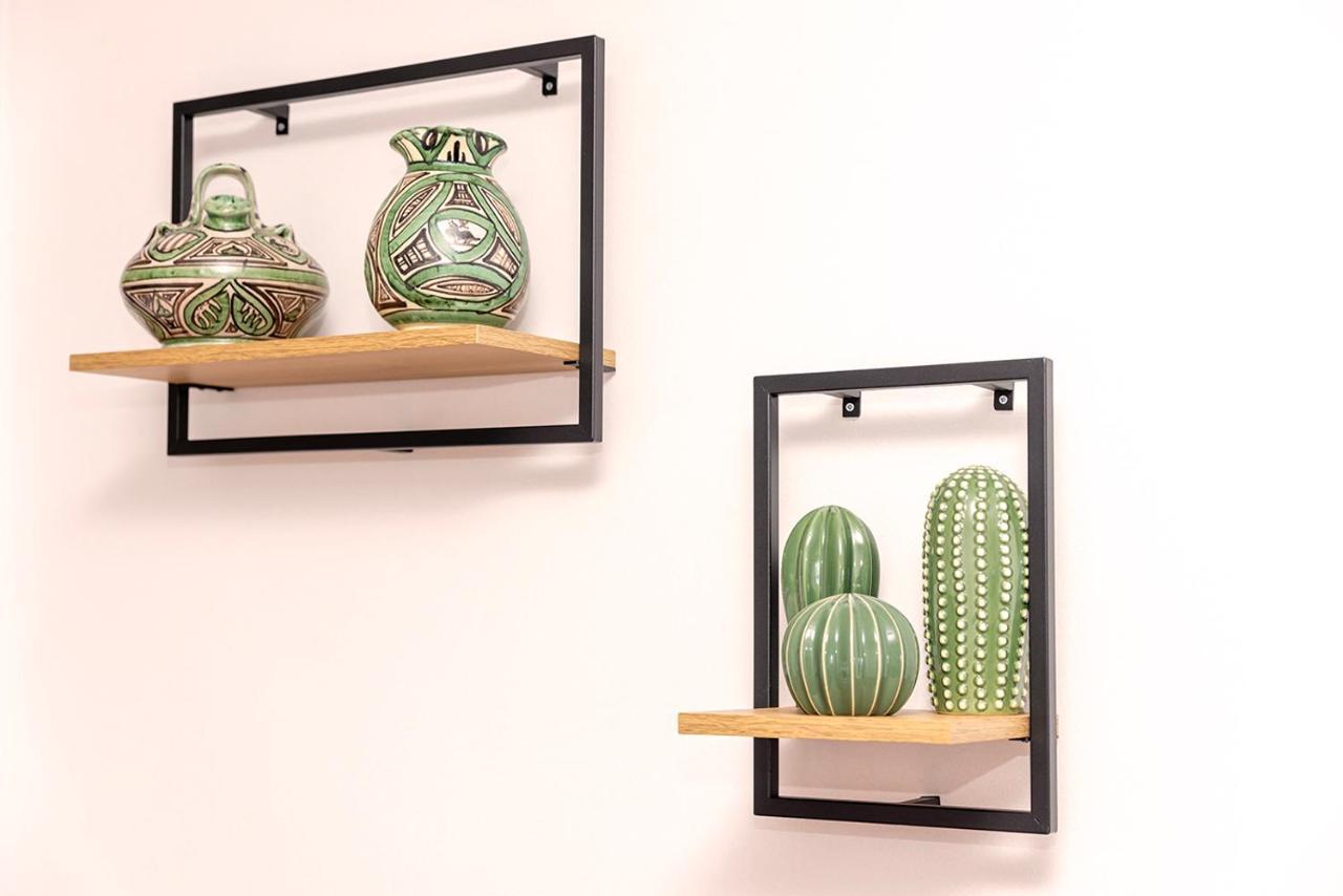 Artistic Beachfront Apartamento
